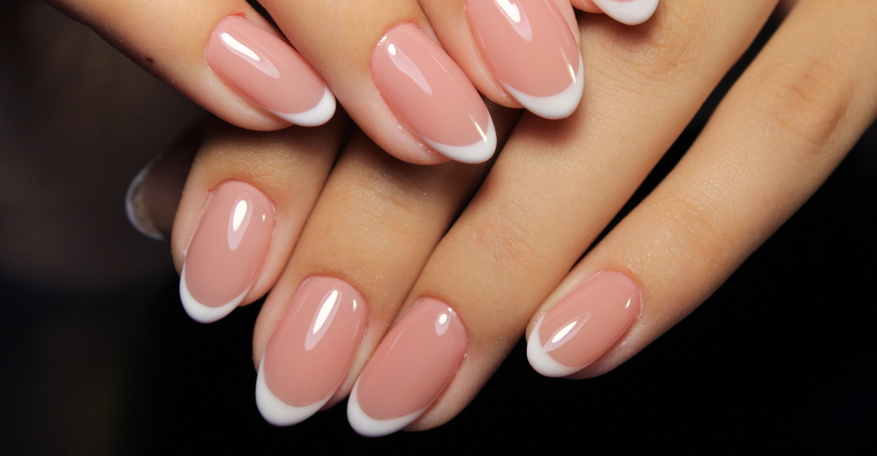 Francesinha em unhas redondas