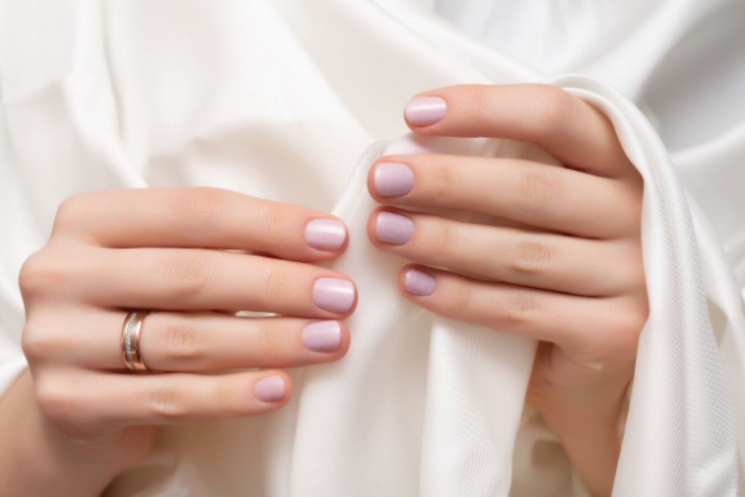 Unhas Delicadas