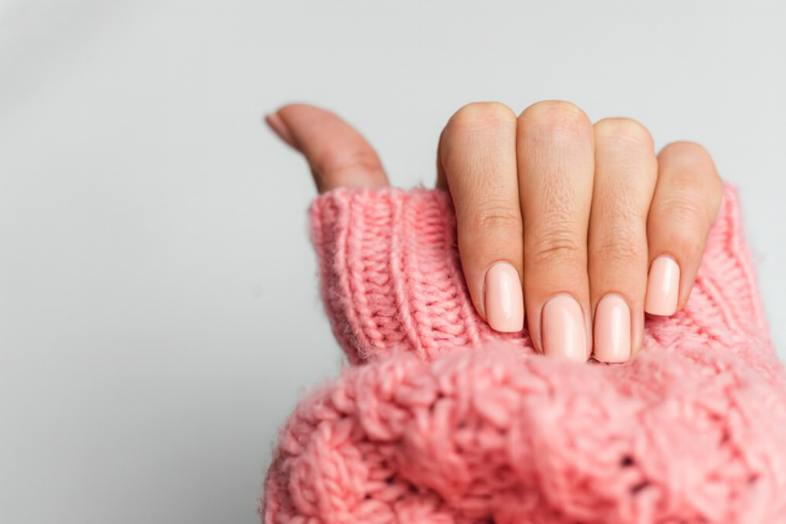 Unhas em Tons Pastel