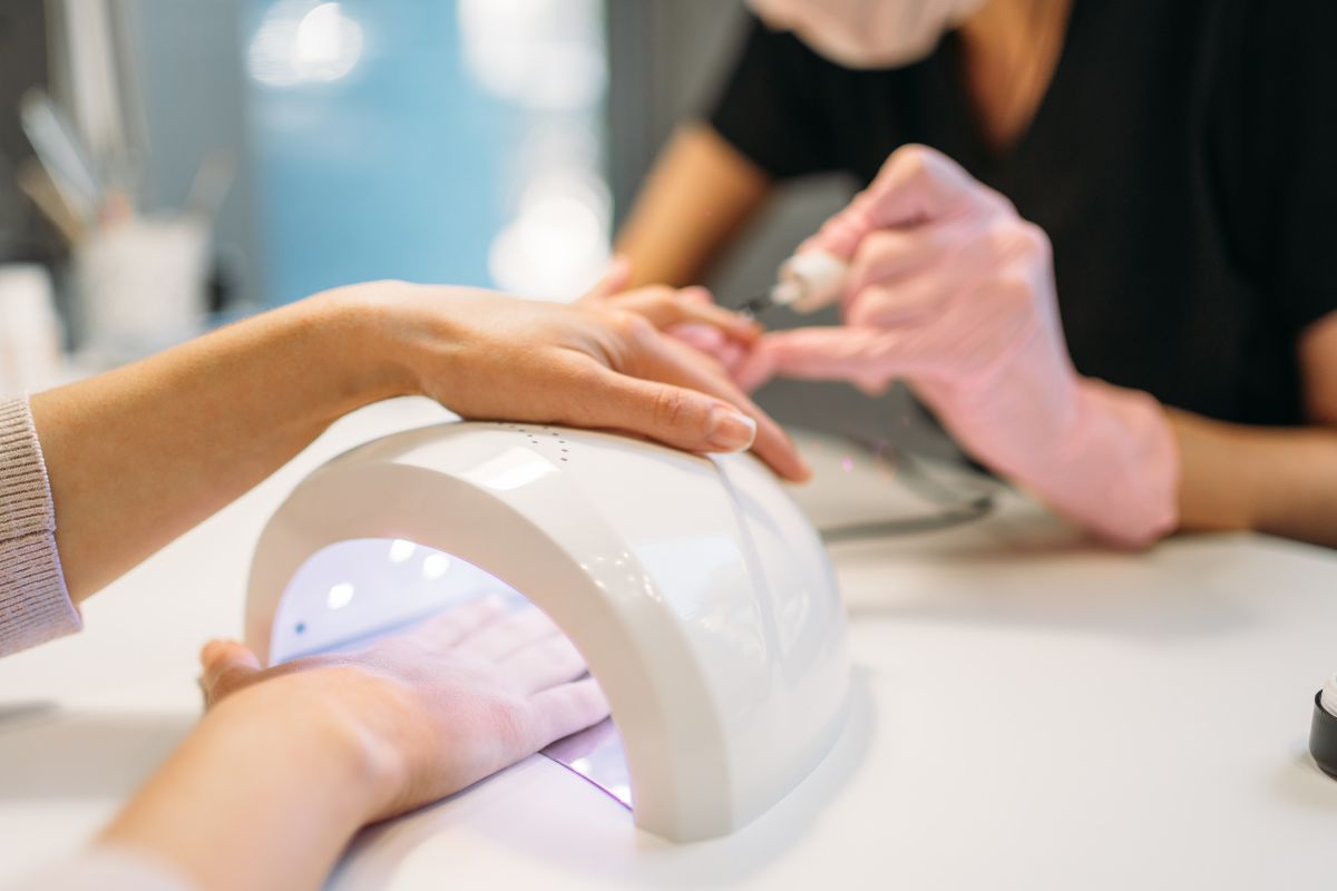 Ganhe Dinheiro com Unhas de Gel